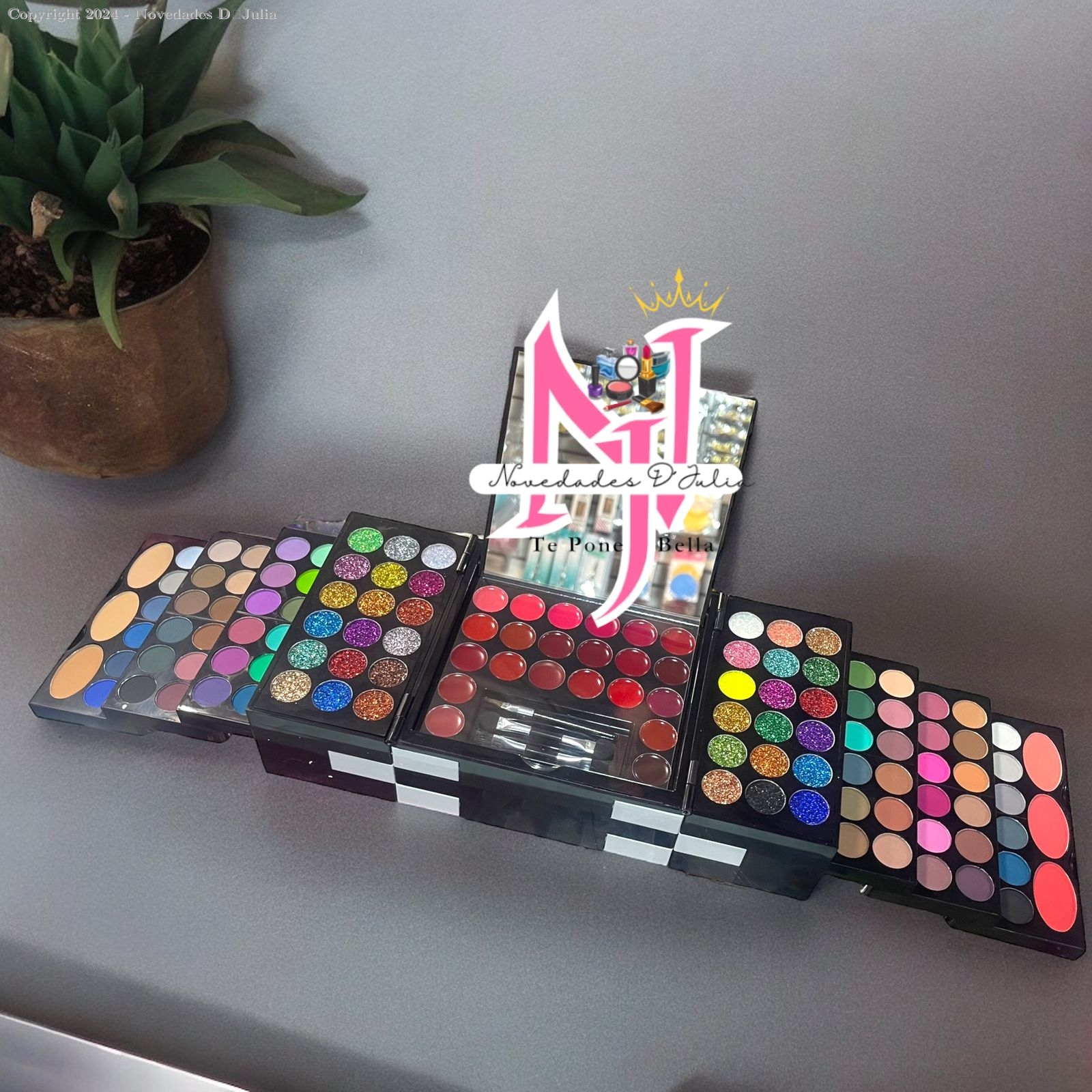 Kit de Maquillaje de 148 Samantha